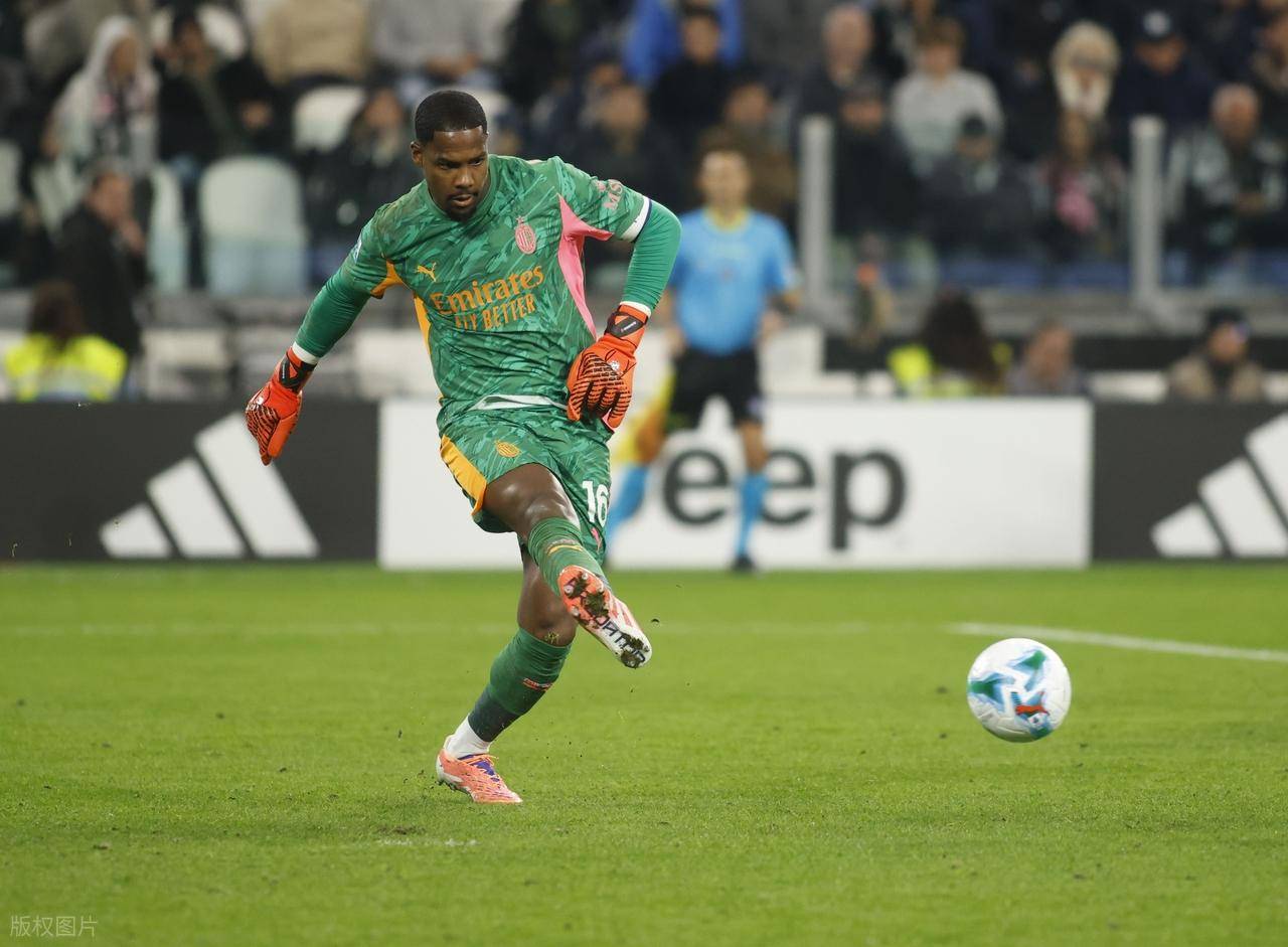 转折点!尤文图斯再遭质疑;欧篮联冲刺阶段攻防权衡;态度坚定;球探报告显示潜力(尤文图斯20242025球衣) 转折点!尤文图斯再遭质疑;欧篮联冲刺阶段攻防权衡;态度坚定;球探报告显示潜力(尤文图斯20242025球衣)