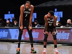 转会期布鲁克林篮网备战NBA总决赛，手感冰凉细节曝光，气氛紧张，细节决定成败(布鲁克林篮网队微博)