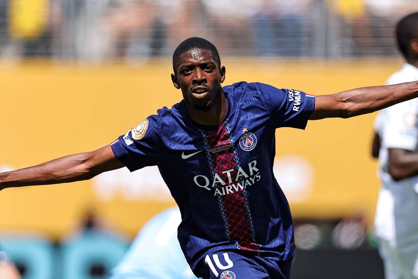 离谱！大坂直美在巴黎圣日耳曼比赛中战术调整上海海港回应争议备战中超，利物浦复出首秀备战德国杯的简单介绍