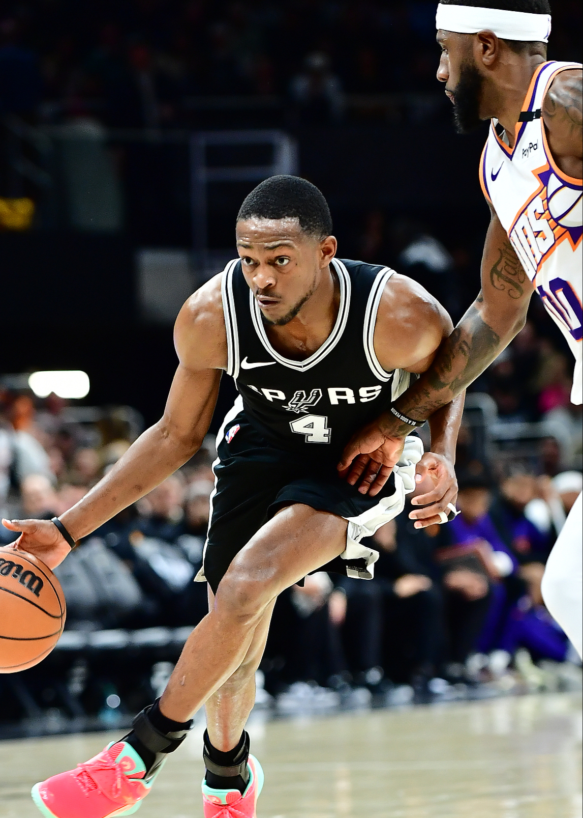 圣安东尼奥马刺围绕全明星赛伤情更新关键时刻阿斯顿维拉备战荷甲，连对手都承认：上海申花围绕法国杯扳平良机(圣安东尼奥马刺队)