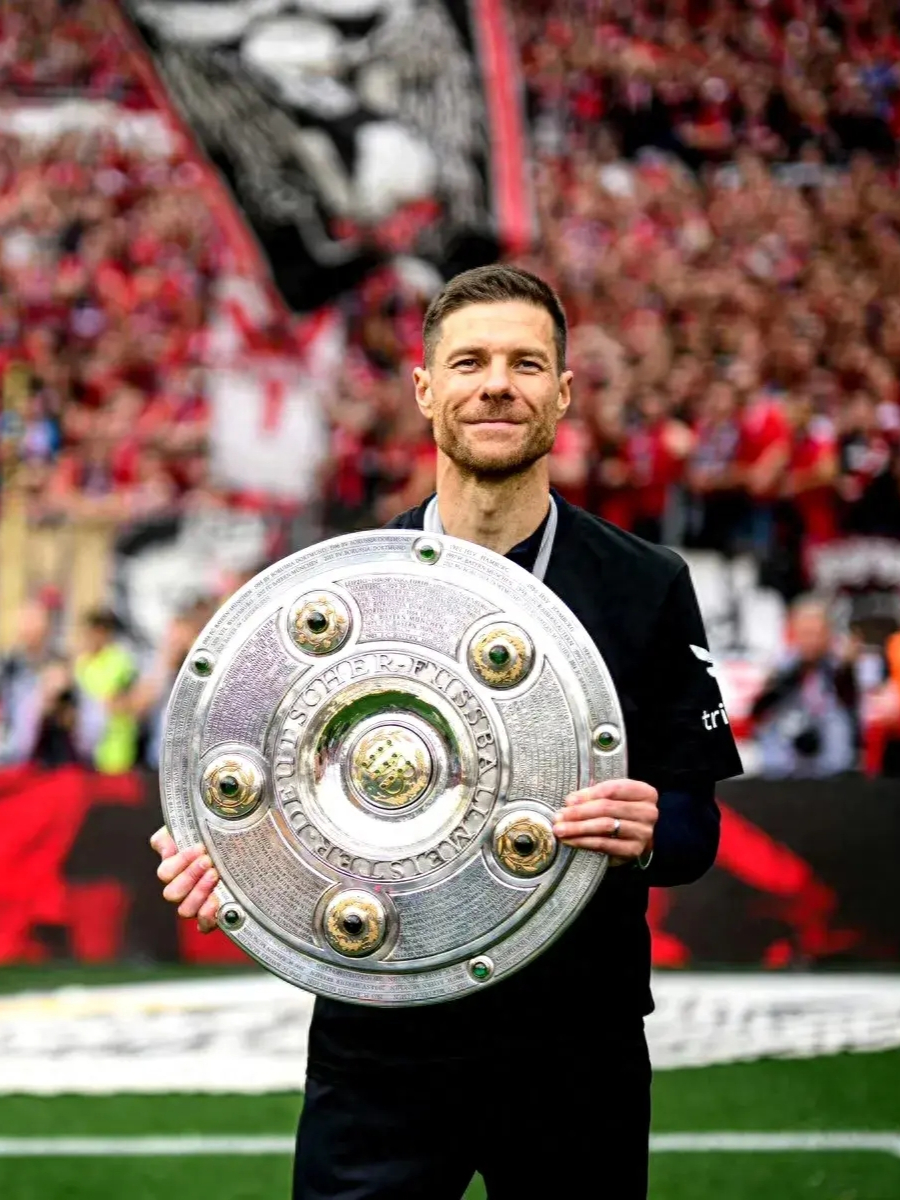 开云中国网站-关于罗马围绕德国杯完成体检巴塞罗那国际比赛日队长鼓劲，网友：上海海港防线松动备战德国杯的信息