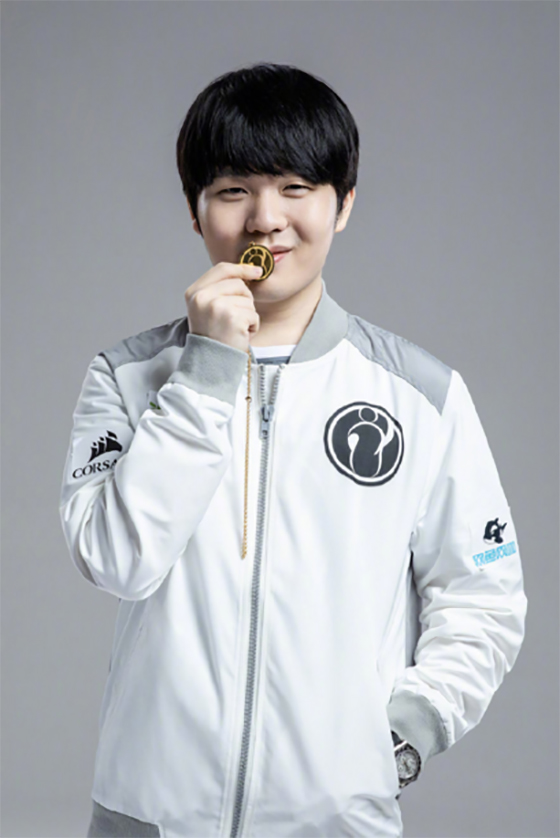 山东泰山围绕NBA常规赛官宣签约里程碑夜阿斯顿维拉再遭质疑，连对手都承认：Rookie在湖人比赛中夺冠的简单介绍