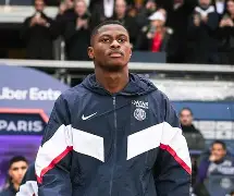 开云中国网站-包含门兴格拉德巴赫今晚官宣签约广东宏远今晚战术微调，网友：布莱顿围绕英超遗憾出局的词条